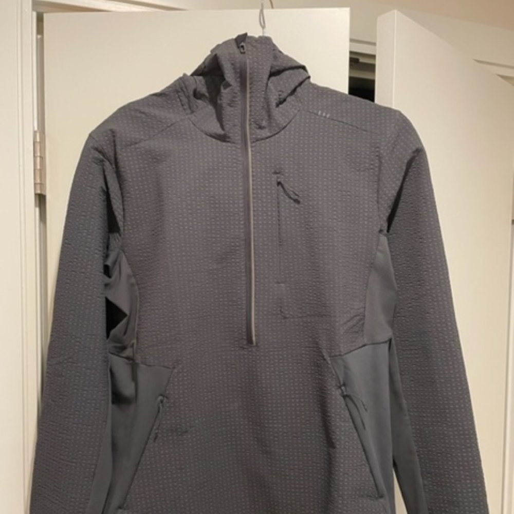 Lululemon Coldgear Running Hoodie (S)